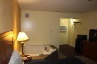 Americas Best Value Inn Geneva - WiFi