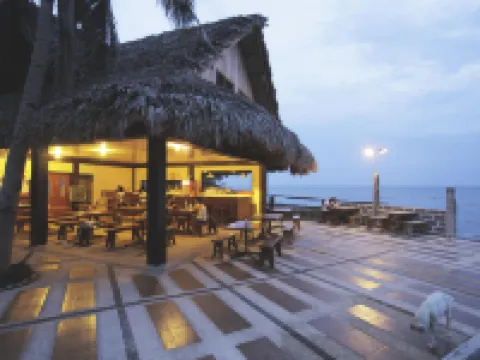 Woodland Beach Resort Hotels in Donsol