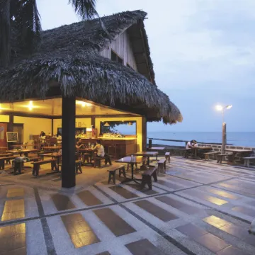 Woodland Beach Resort