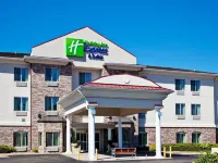 Holiday Inn Express & Suites Clinton Hotels in 