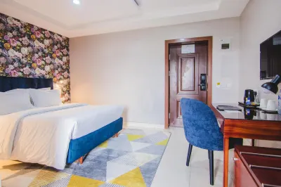 White stones hotel Các khách sạn gần Peace park