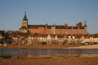 Brit Hotel Confort Gien Hotels in Gien
