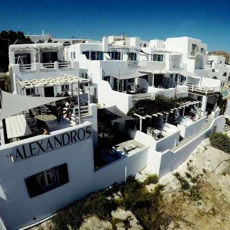 Alexandros Apartments