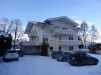 Haus Alpina Ski in & Ski Out Hotel in zona Mountain Go Kart