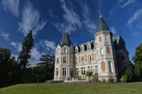 Château de l'aubrière - Teritoria Hotels in Ambillou