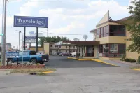 Travelodge by Wyndham Terre Haute فنادق في تيري هوت