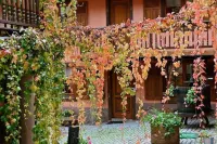 أوتل دو لانج Hotels near Cave Jean Baptiste Adam