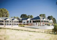 Novotel Barossa Valley Resort Hotel di Rowland Flat