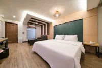 World Tourist Hotel - bar