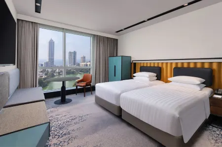 Courtyard by Marriott Colombo Отели рядом с достопримечательностью «Сема Малака»