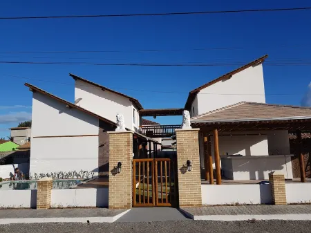 Raroguis Pousada e Café