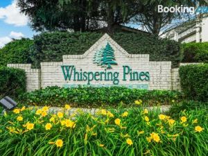 Greenbrier Getaway Whispering Pines 524