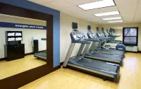 亞特蘭大 - 喬治亞購物中心希爾頓歡朋酒店 - 健身室/gym room