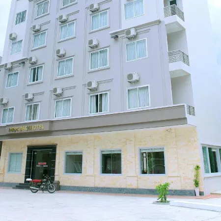 Ngoc Bach Hotel