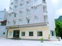 Ngoc Bach Hotel Hotel a 