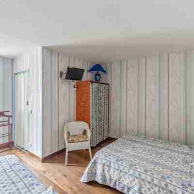 Hôtel Jinjaud Rooms