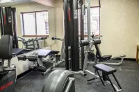 Comfort Inn East - Gym