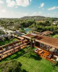 Zendaya Resort Beach Sport & Spa Отели рядом с достопримечательностью «Praia de Manguinhos»