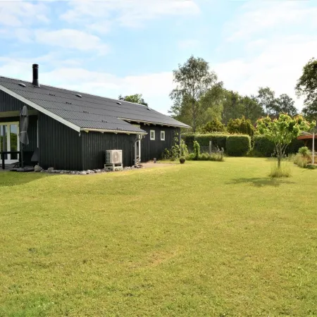 "Kustaa" - 1km from the Sea