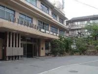 壽樓臨水亭