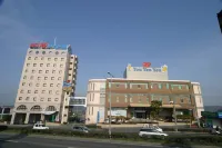 Hotel Peaceful Hotel di Mashiki