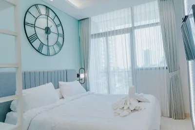 EMKA Lodge Studio room apartement Surabaya Hotel dekat Loop Graha Famili