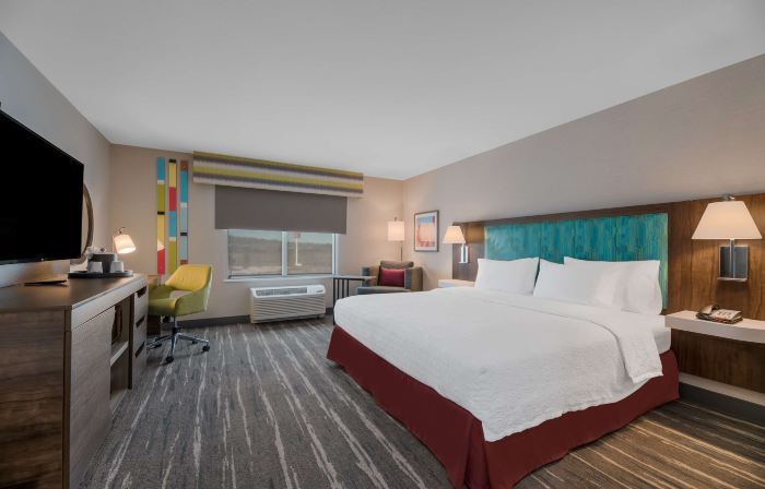 Hampton Inn by Hilton Williams