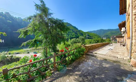 Songyang HanChai 1979 Homestay Отели рядом с достопримечательностью «Ruoliao Yuanshilin»