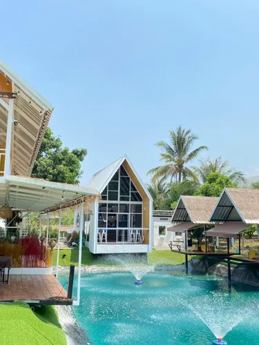รูปภาพของในเขาคาเฟ่ แอนด์ รีสอร์ท @บ้านนา