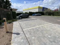 Hôtel Kyriad Lisieux - parking