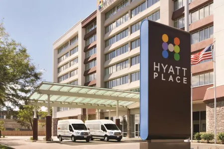 Hyatt Place Chicago O'Hare Airport Отели рядом с достопримечательностью «Театр Роузмонта»
