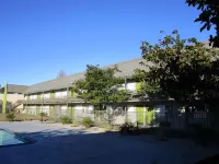 SureStay Plus Hotel by Best Western Point Richmond - Pools