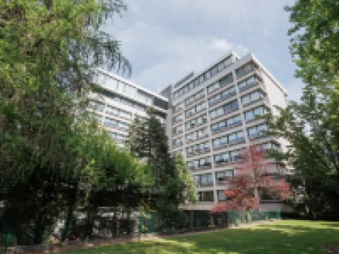 Crowne Plaza GENEVA by IHG فنادق في جنيف