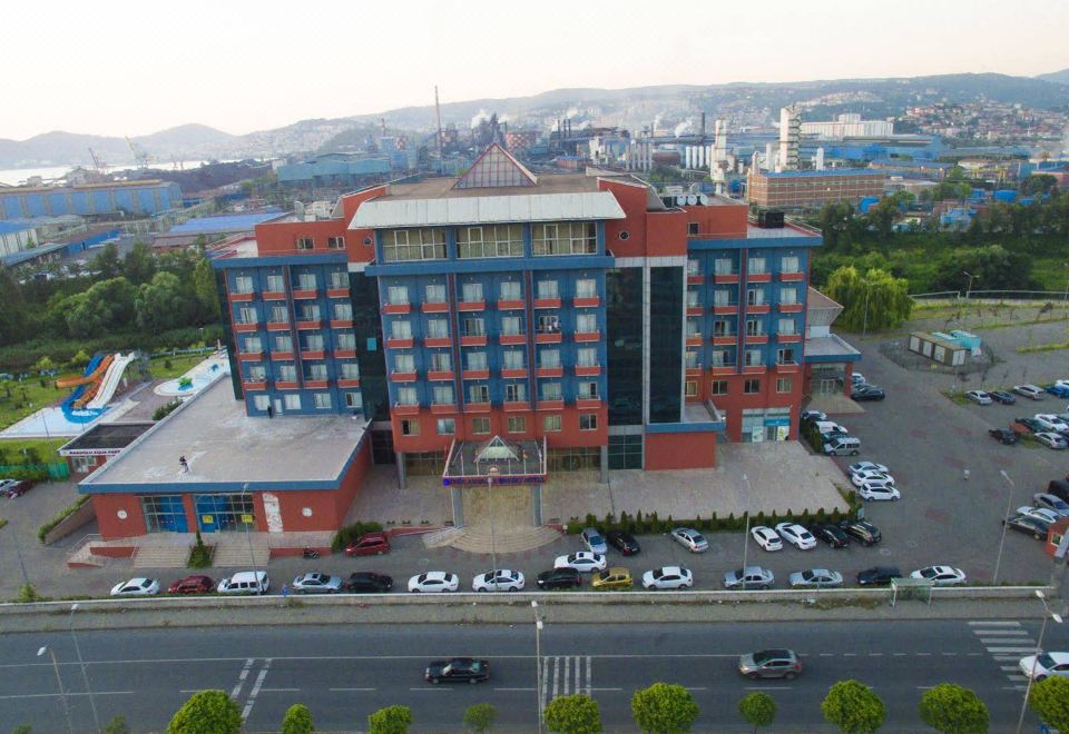 hotel overview picture