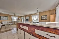 Fernandina Cottage w/ Deck + Direct Beach Access! - スパ