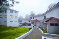 La Feliz Palacio Skandasramam Temple附近的飯店