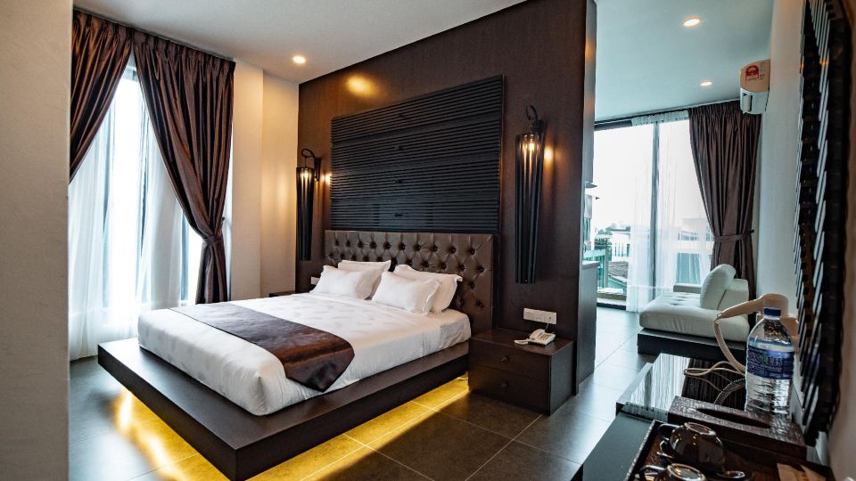 Hermitage Boutique House
