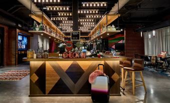 Moxy Athens City