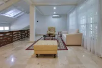 Hillside Bliss Villa - 4-Star
