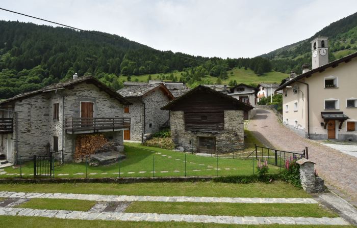 Isola di Madesimo Apartments