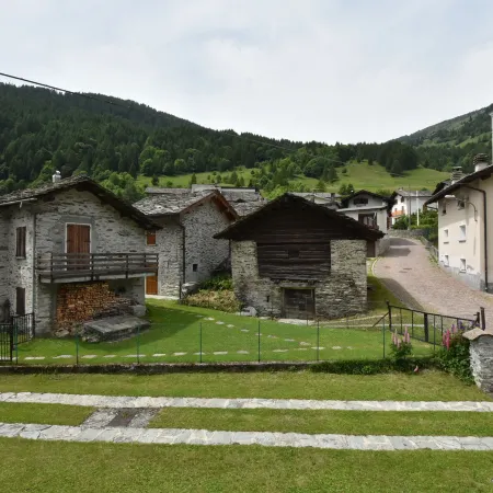 Isola di Madesimo Apartments