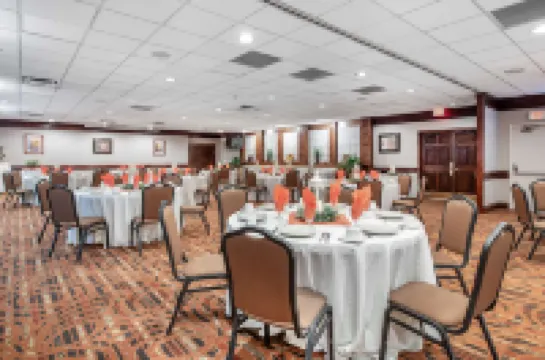 Best Western Plus Bridgeport Inn Hoteles en Bridgeport