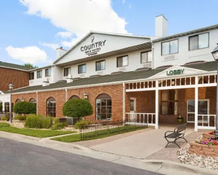 Country Inn & Suites by Radisson, Fargo, ND Hotels in Cass County