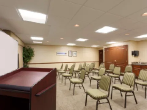 Country Inn & Suites by Radisson, Norman Near University Hotels in Norman