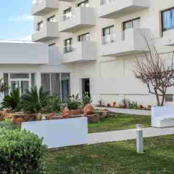 O.House Hotel Exterior