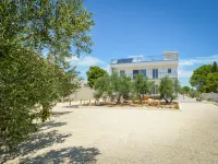 Milena Hotels in Drage