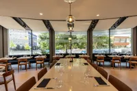 Crowne Plaza MARSEILLE - LE DÔME by IHG - breakfast