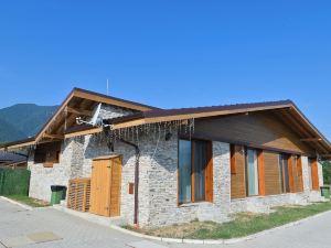 Villa Letizia Near the Pirin Golf Resort