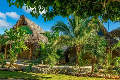 Chalet Tropical Hotel & Restaurant-Pizzeria Hotels in Las Galeras