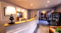 Hotel le Lion d'Or et Restaurant la Table du Lion Hotels in Ellon